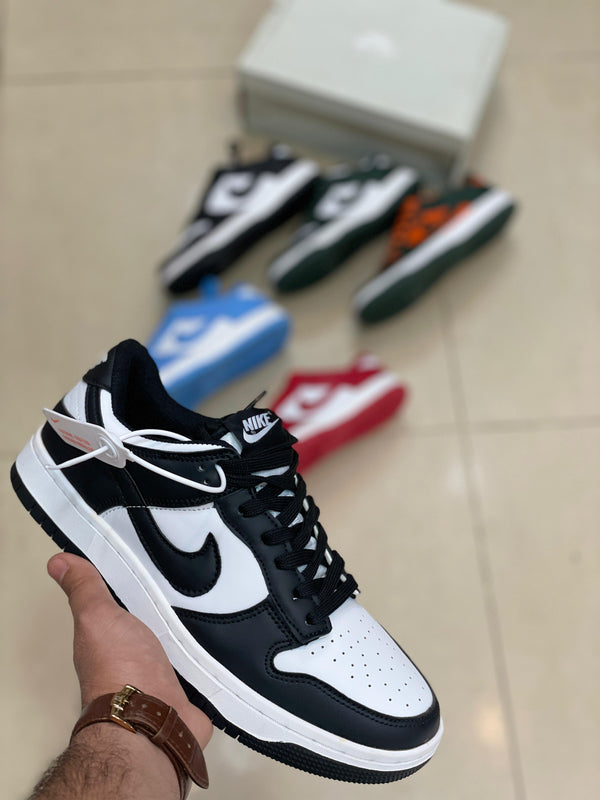 Dunk Low Retro Sneakers