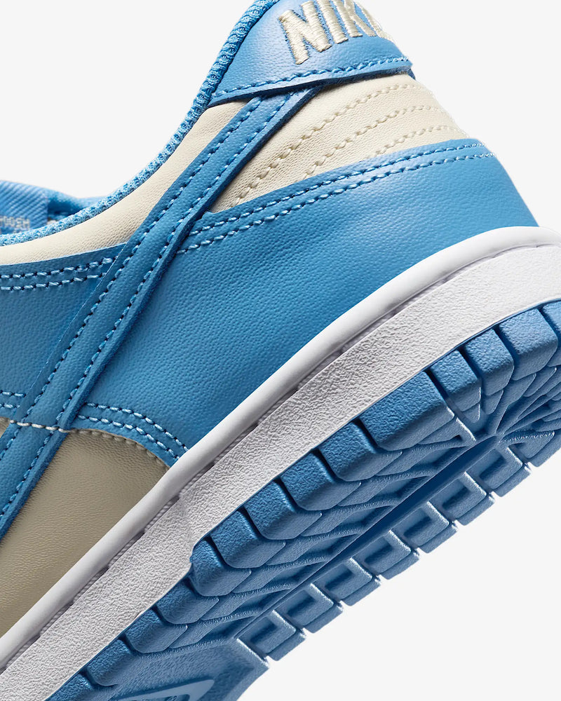 Dunk Low Retro Sneakers
