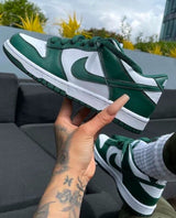 Dunk Low Retro Sneakers
